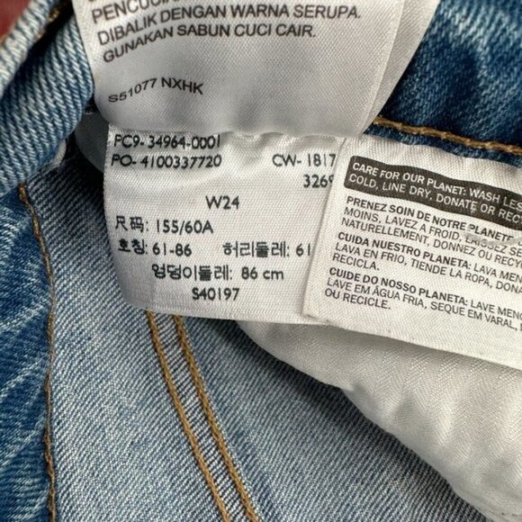 Levi's 501 Tapered High Rise Button Fly Light Wash Raw Hem Denim 24 Cropped Jean - Picture 8 of 9